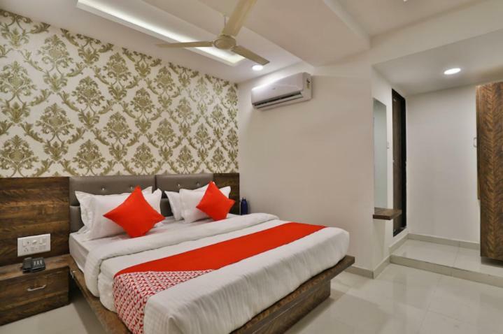 Hotel Pathik Villa Ahmadabad Zewnętrze zdjęcie